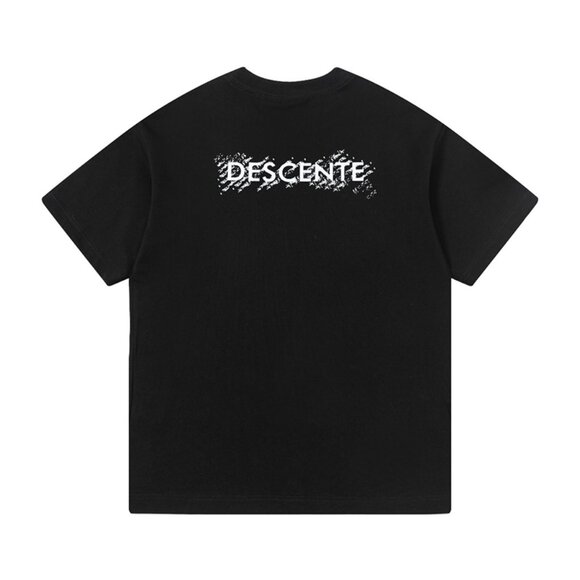 Descente White Letter Logo Print Black Short-Sleeved T-Shirt